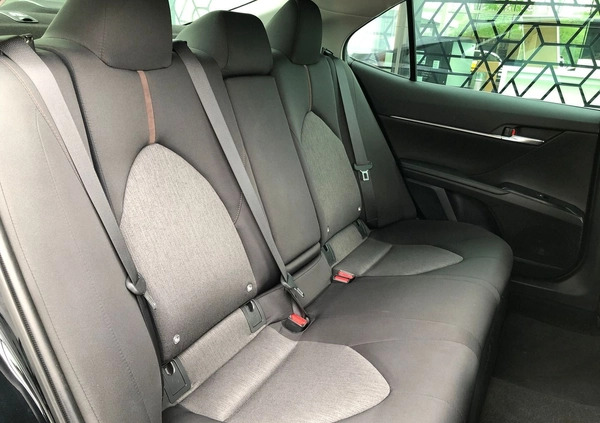 Toyota Camry cena 107900 przebieg: 97621, rok produkcji 2020 z Nowe Miasteczko małe 529